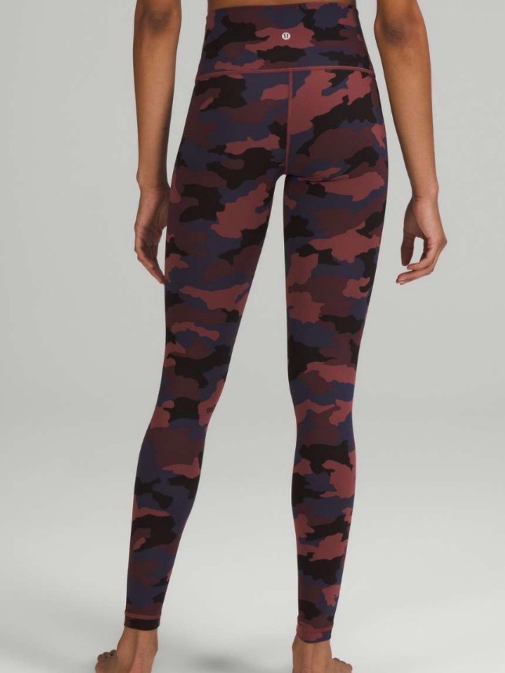 Lululemon Wunder Train HR Tight 25" Heritage 365 Camo Smoky Red Night Sea Multi